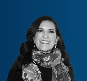 Kenia López Rabadán