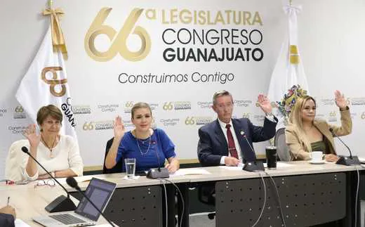 slide_WhatsApp_Image_2025-09-24_at_12.12.55_PM