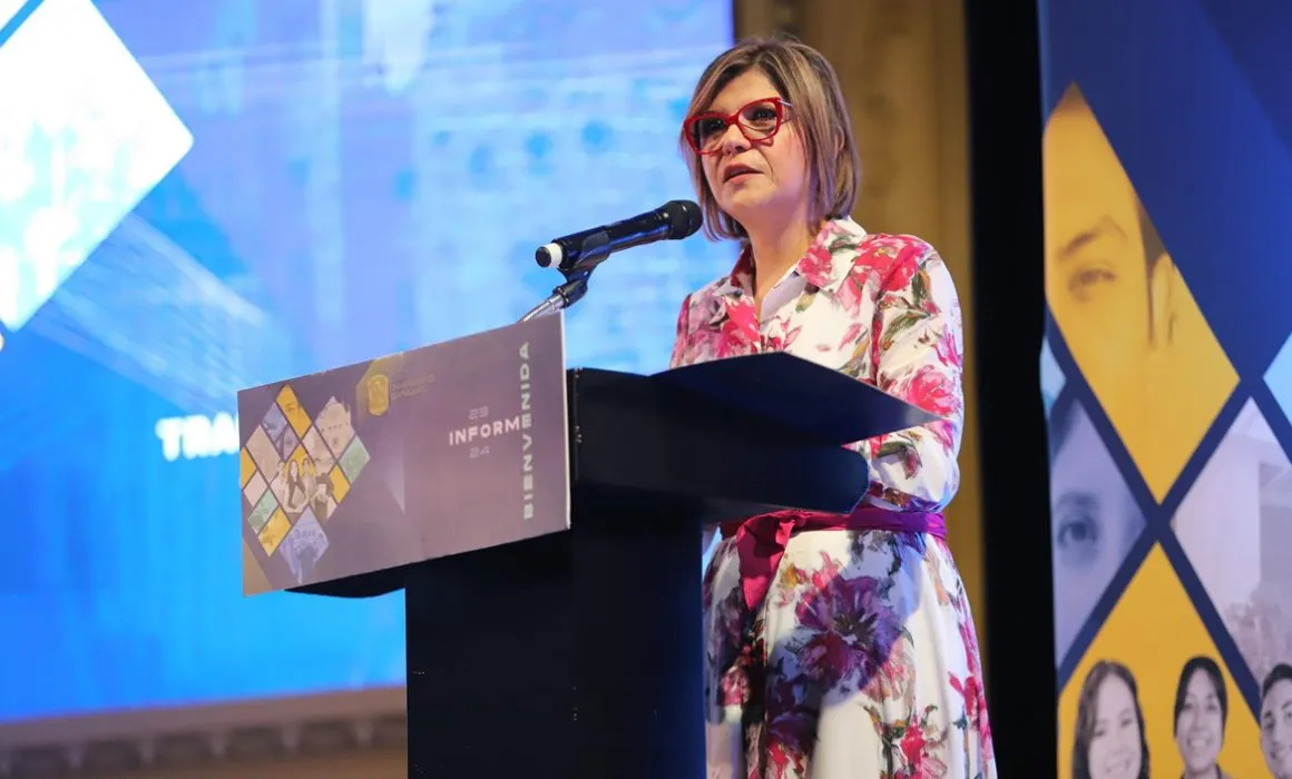 informe-rectora-UG-3-1160x700