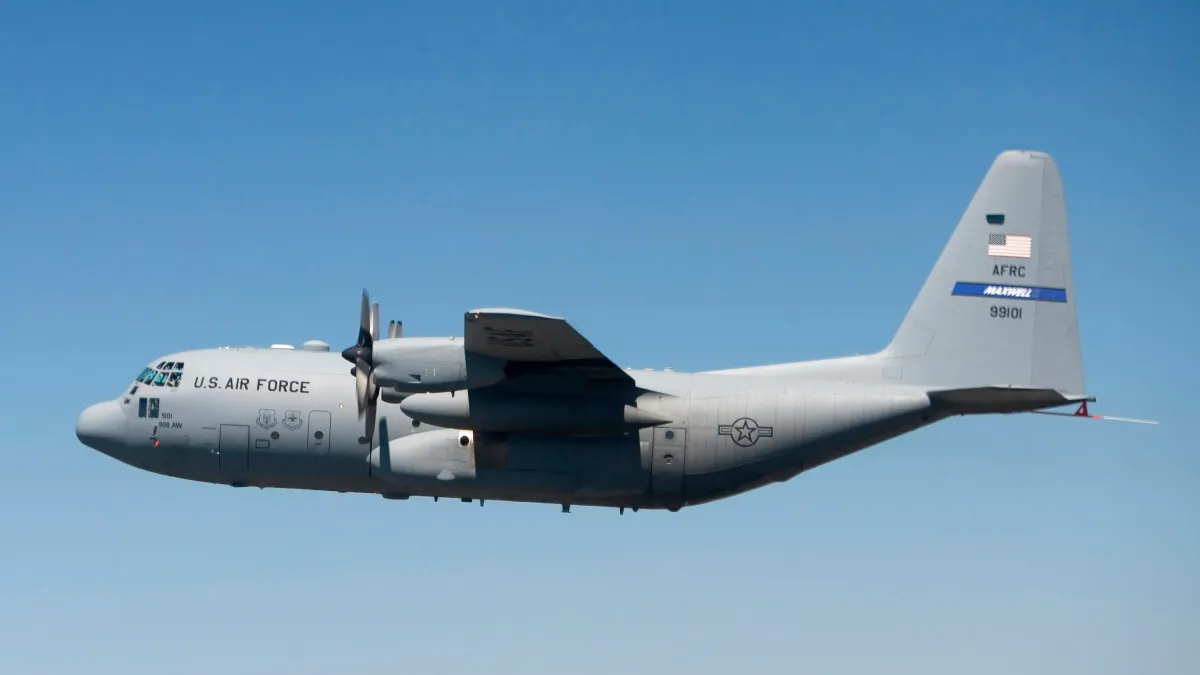 avion-militar-estadounidense