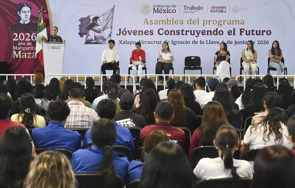 2026-06-06_Jo_venes_Construyendo_el_Futuro._Xalapa__Veracruz_06_SLE