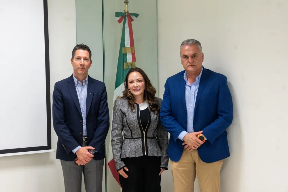 WhatsApp Image 2025-02-22 at 21.37.21