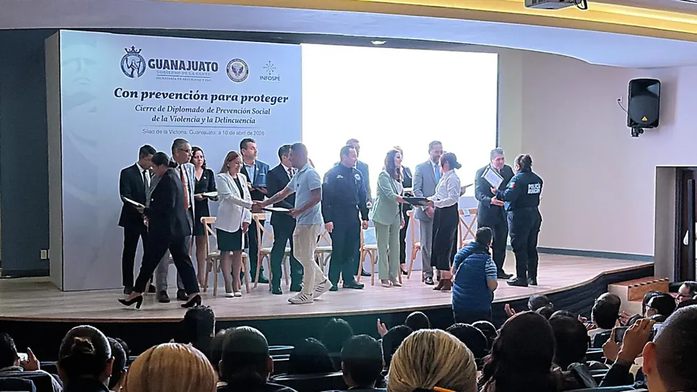 d128f360-2529-4c27-bbac-27de13df8d5b (1)