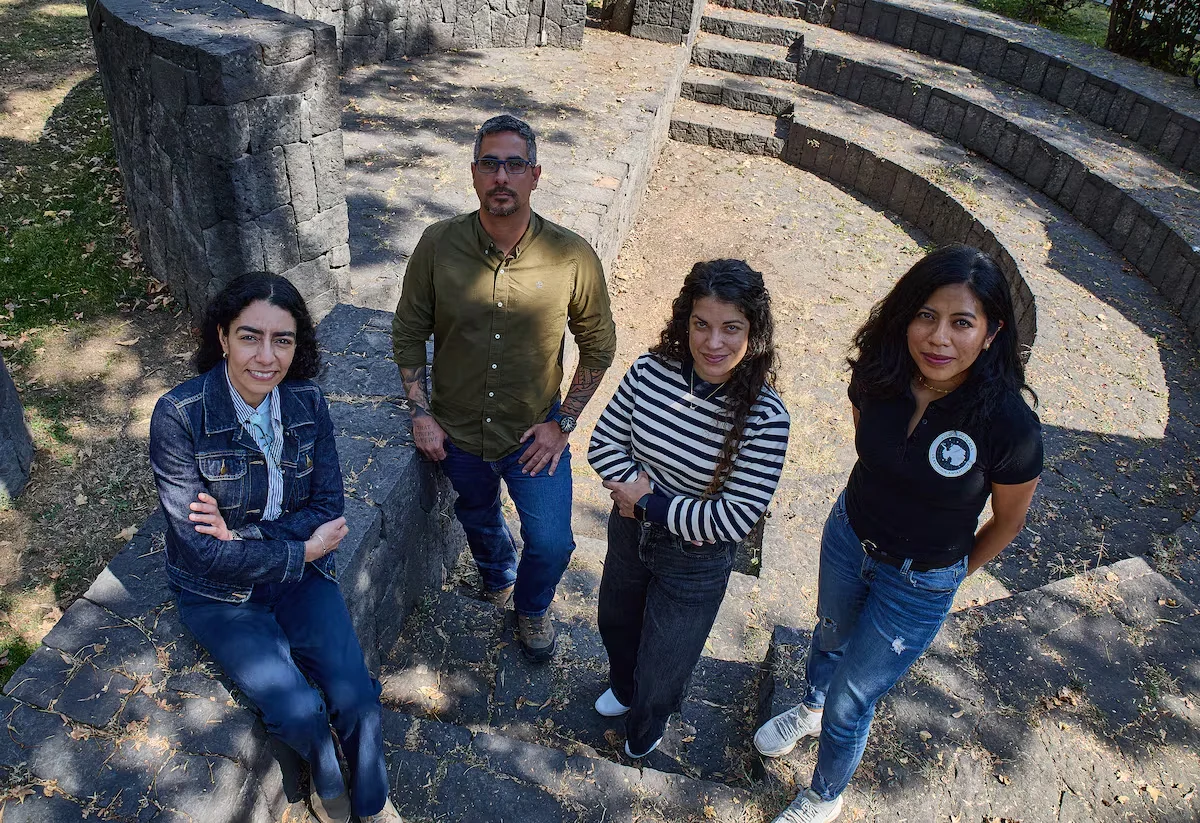 Elsa Arellano, Rafael López, Daisy Valera y Laura Almaraz en el Instituto de Geología de la UNAM, el 28 de enero. Ginnette Riquelme Quezada copia