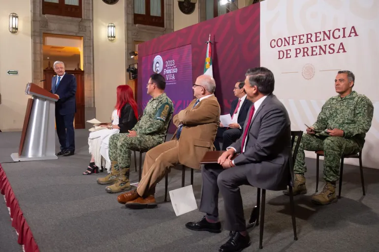 2023-10-02-Conferencia-de-prensa-matutina-Palacio-Nacional-Foto-02-770x513