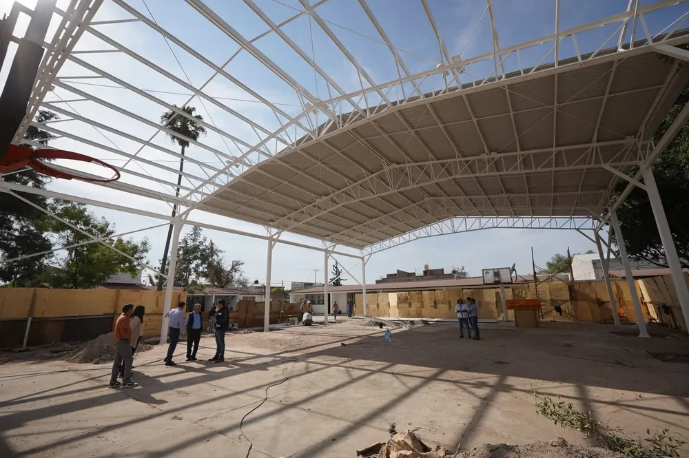 cf6317a7-b57b-4d91-b7af-d6a951e01896-copied-media~2