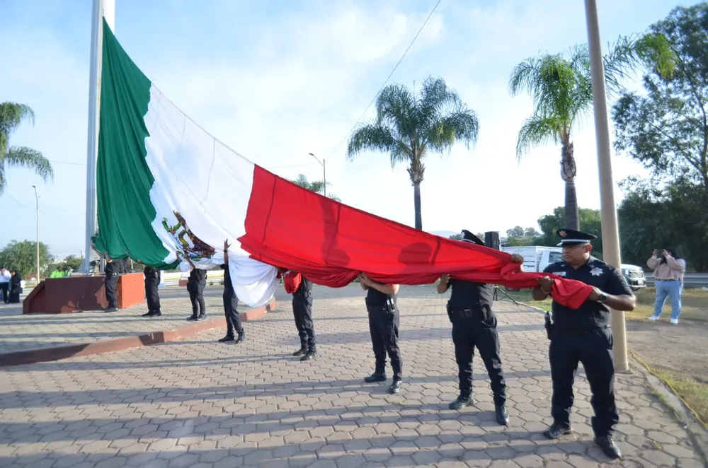 WhatsApp Image 2024-11-20 at 12.09.04 (1)