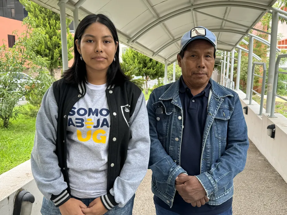 Ruth Ramírez, abeja UG