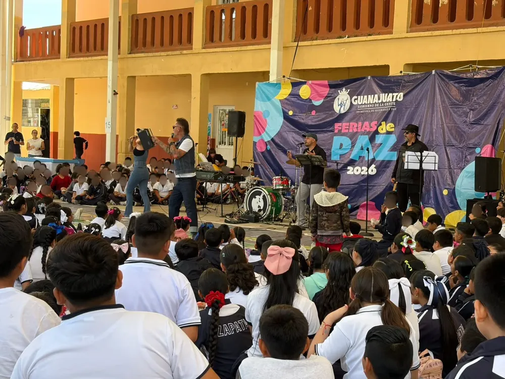 Viven-más-de-2-mil-personas-Ferias-de-Paz-02-1-1536x1152
