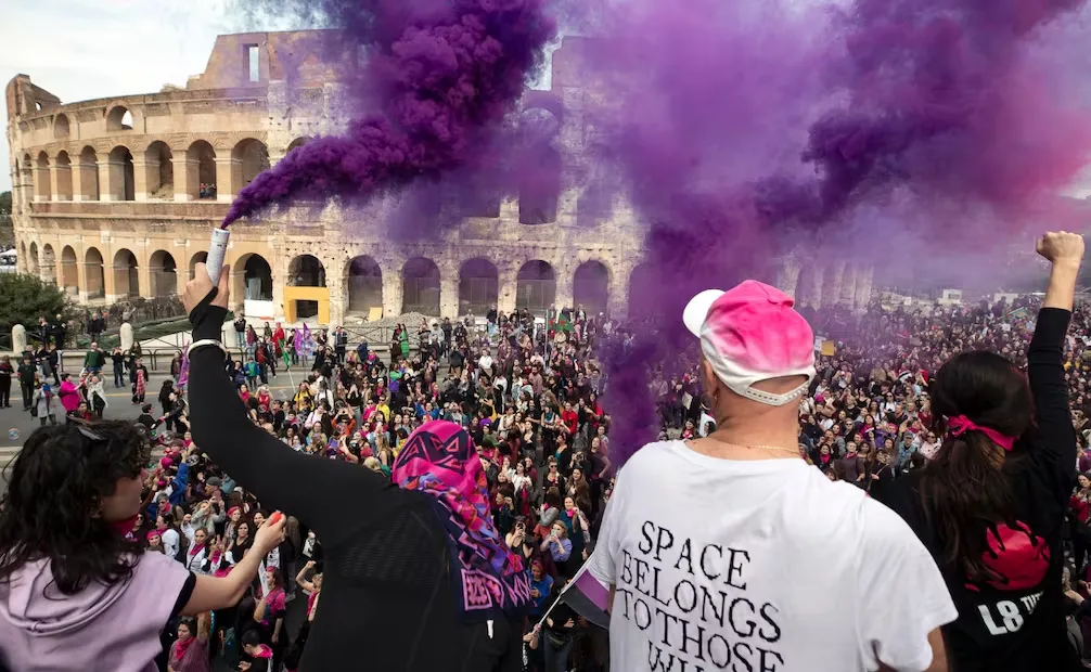 Mujers Romanas copia