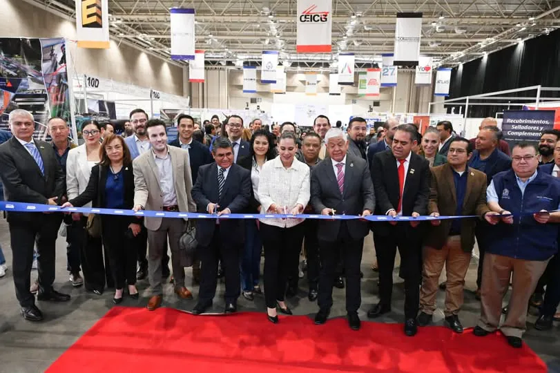 Lorena constructores