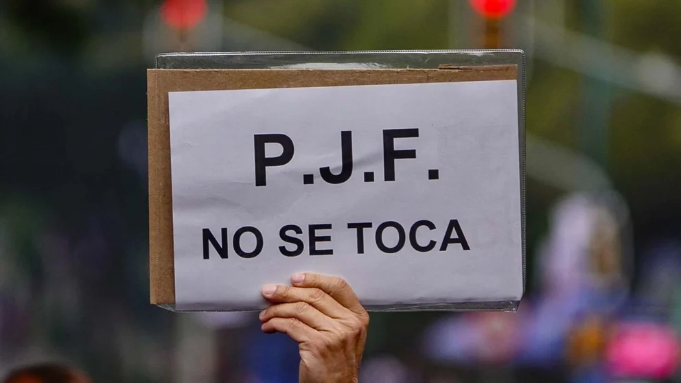 BKN5MKFEAFBIHJAOLNEYALRRVE