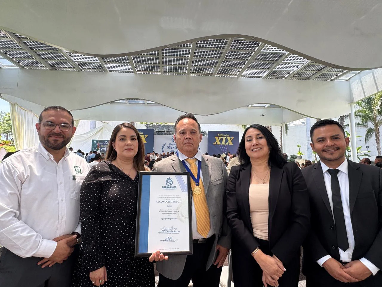 DELEGADO DR EUSEBIO ROSALES PARTIDA CON PERSONAL INSTITUCIONAL