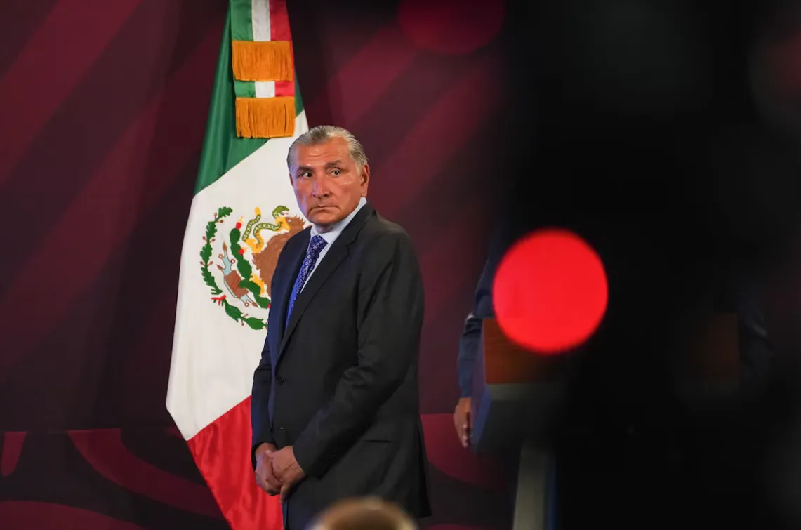 Adán Augusto en Palacio nacional