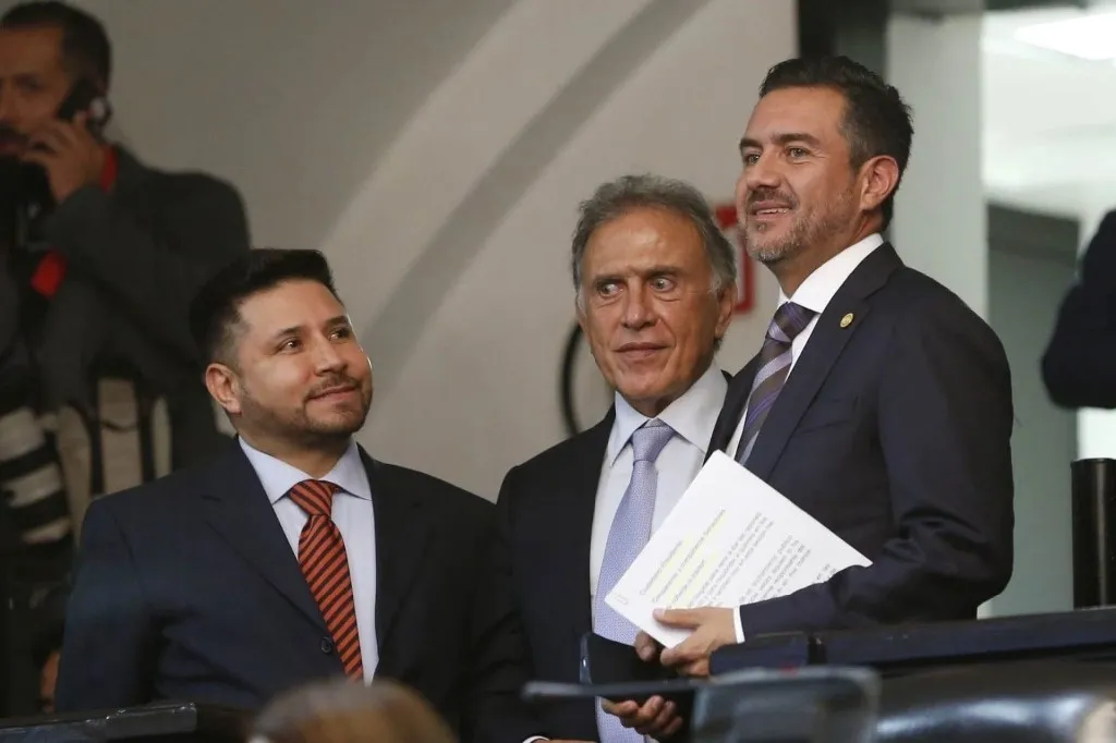 expulsan-del-pan-a-los-yunes