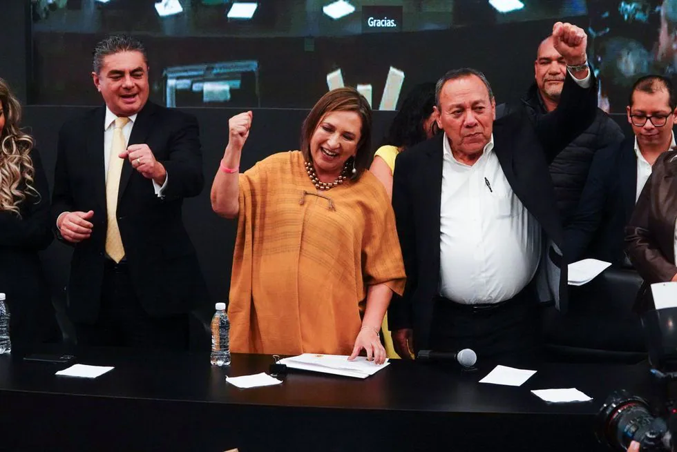 GO2C2B7IGJCRHKB27IQ2PLADIA