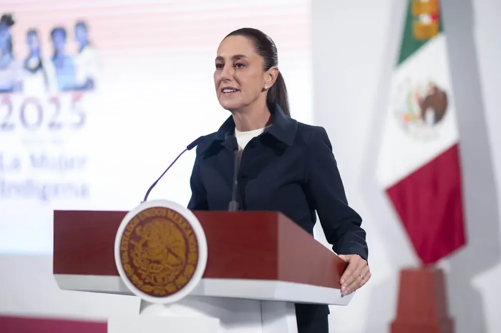 2025-07-01_Conferencia_de_prensa_matutina_-_Palacio_Nacional_01_SLE