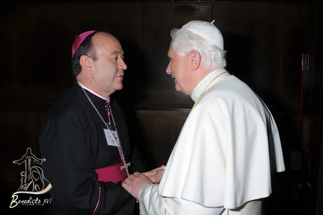 6998450745_0551abd131_z