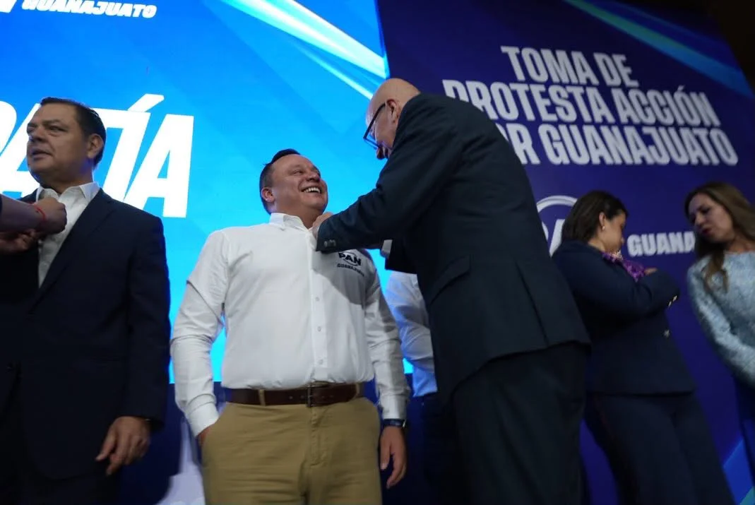 Toño Navarro