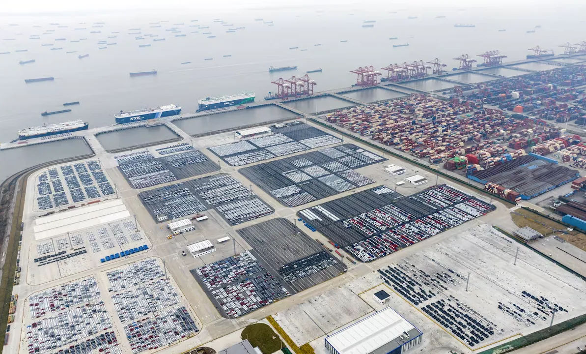 Captura de pantalla 2025-11-24 a la(s) 5.04.12 a.m.