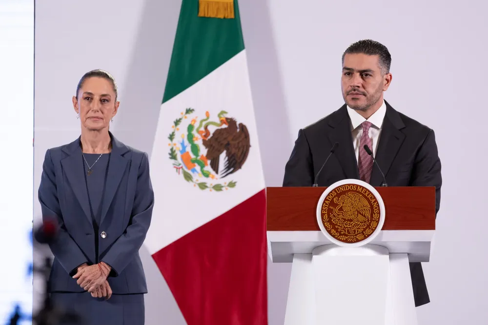 Conferencia_matutina_9.03.42_AM