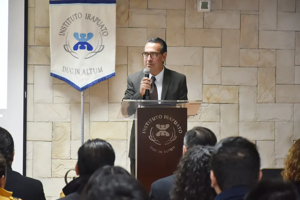 PROMUEVEN-EL-EMPRENDIMIENTO-DE-NEGOCIOS-EN-IRAPUATO-5-scaled