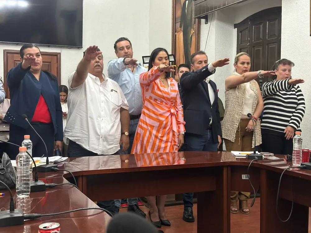 WhatsApp Image 2025-03-21 at 20.00.49