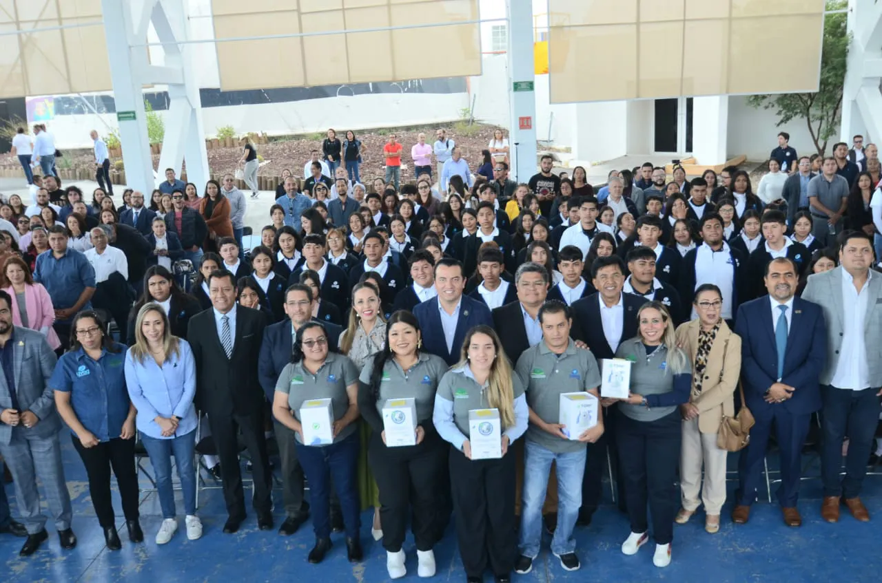 WhatsApp Image 2024-11-20 at 18.42.38