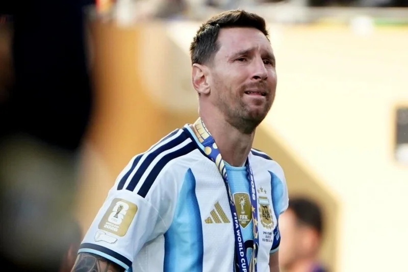 Messi llorando