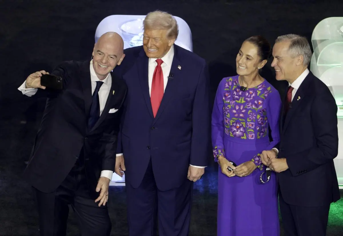 trump-sheinbaum-carney_12841536_20251205164814