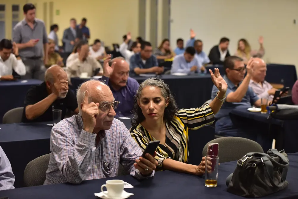 453721588_827909566114890_5880115724593626356_n (1)