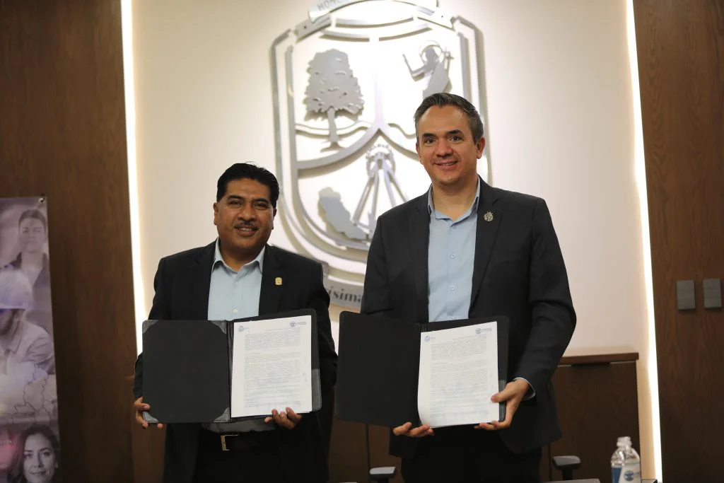 FIRMA-CONVENIO-1-1024x683