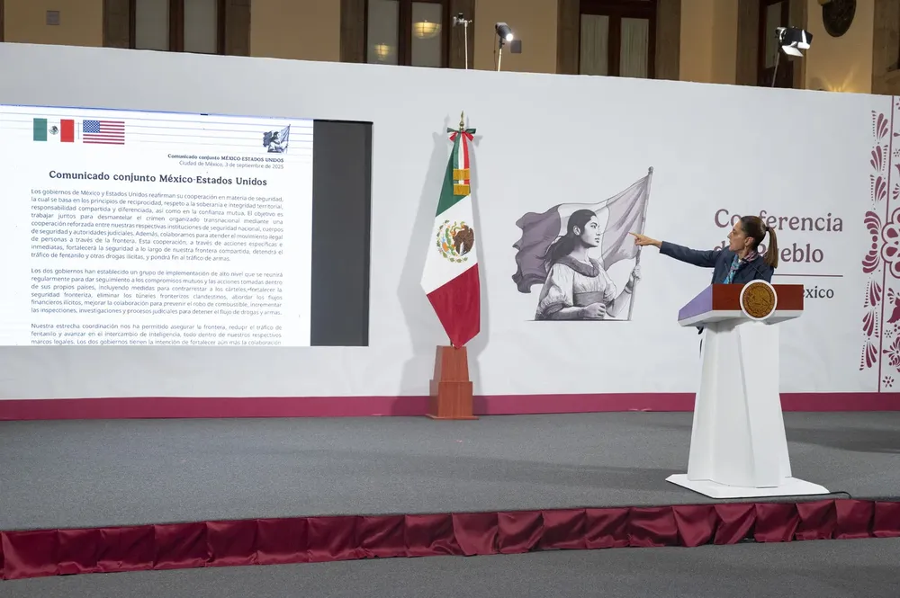 2025-08-29_Conferencia_de_prensa_matutina_-_Palacio_Nacional_10_SLE