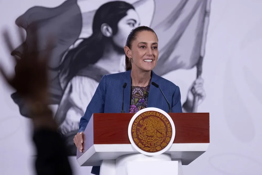2026-05-27_Conferencia_de_prensa_matutina_-_Palacio_Nacional_14_JCRM