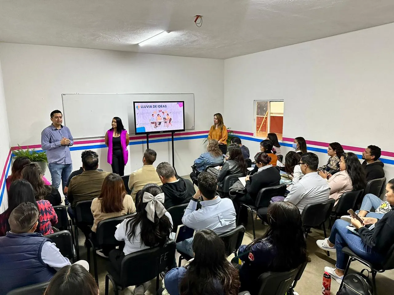 WhatsApp Image 2024-11-16 at 13.06.37