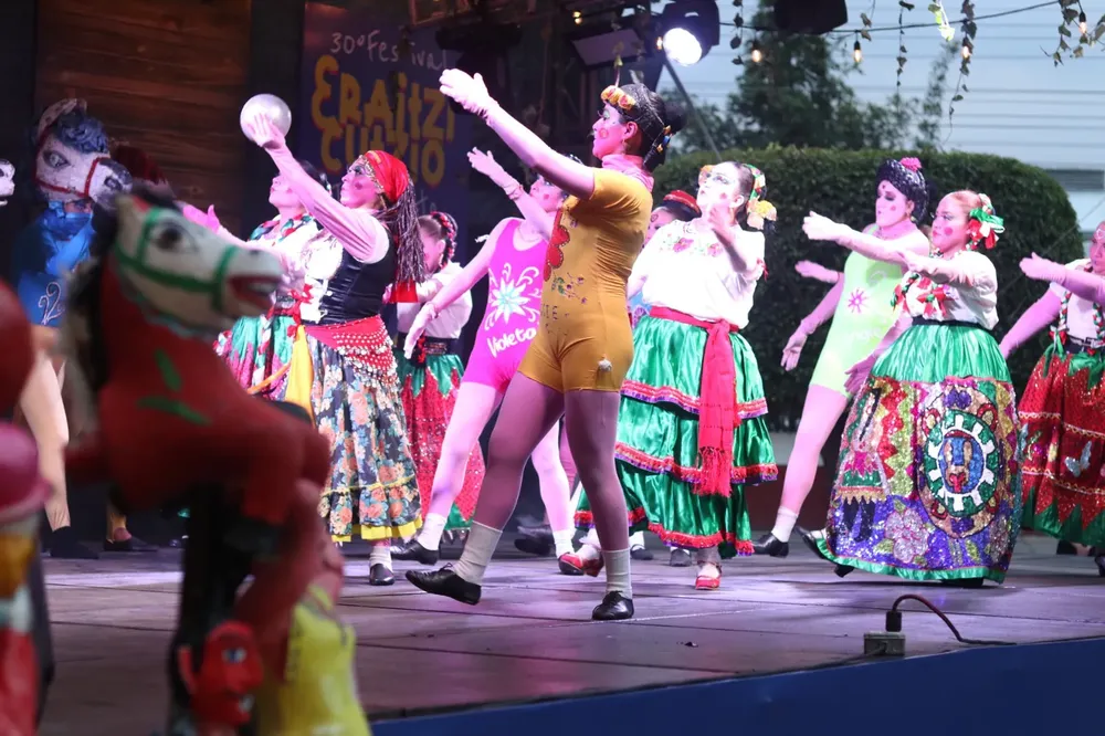 3F11BAC8-4C77-4C25-A93F-1417DA2A83A7