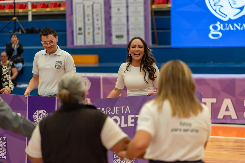 WhatsApp Image 2025-12-03 at 15.49.51