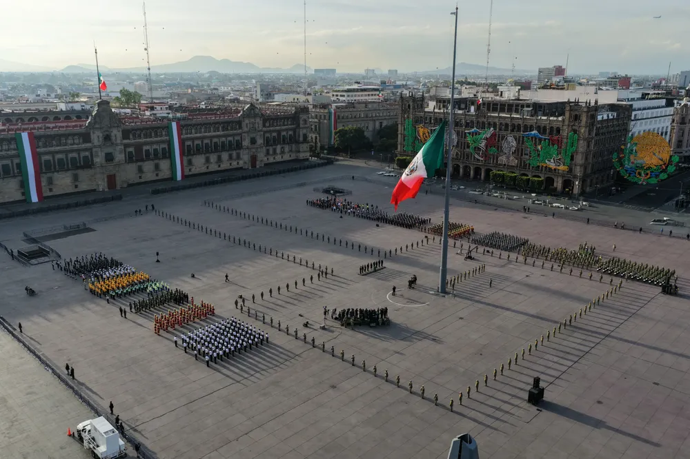 izamiento_de_bandera-27-25_3