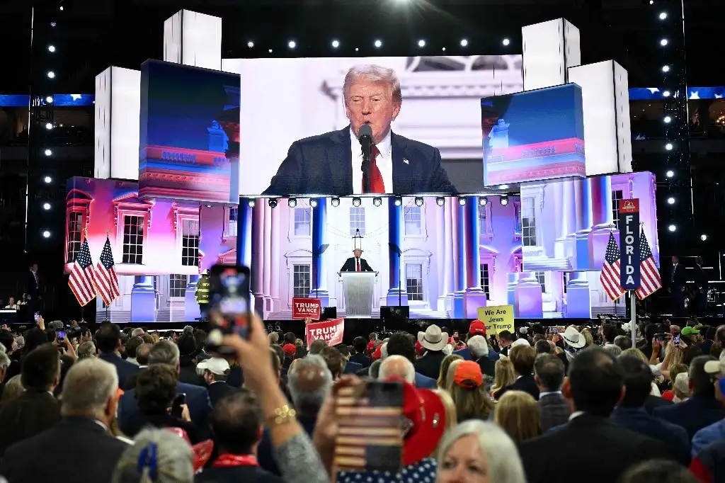 un-trump-2018salvado-por-dios2019-es-ungido-candidato-presidencial-republicano-7649html-trumprep_afpjpg-1831html-888bd4ec-13f7-4f9d-a0a2-94d6bed70950