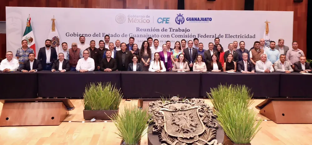 Acuerdan_Guanajuato_y_CFE_atención_directa_a_necesidades_eléctricas