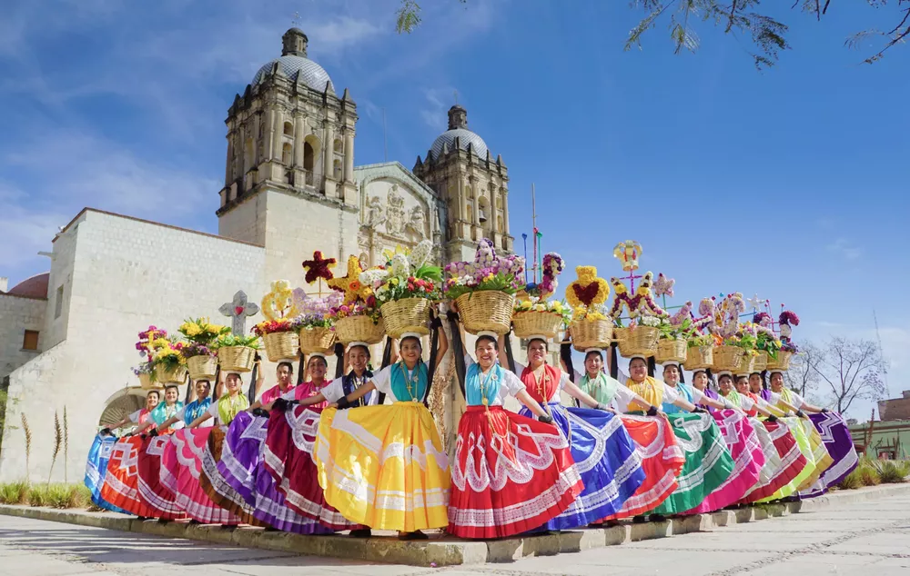 Ciudad-de-Oaxaca02-2048x1300