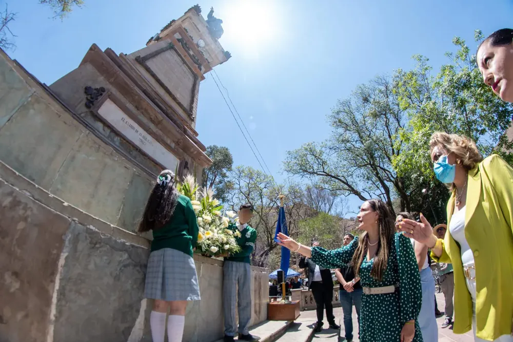 cb5ca022-35f6-42c1-b66e-bd057e63e8e3