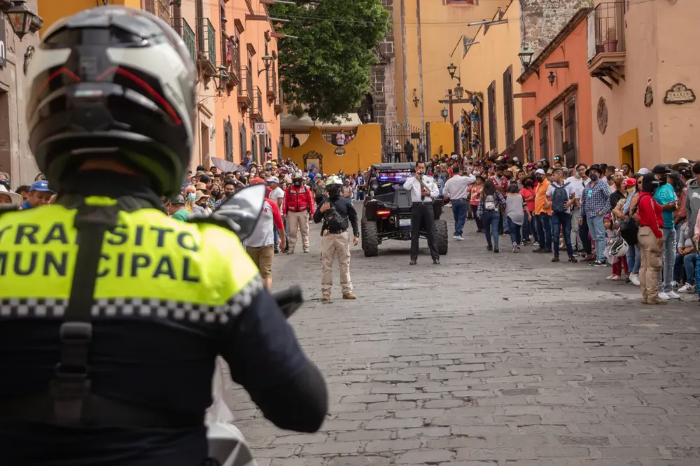 66d2af_f688dd75d5e249d9b093570f4a075b7c~mv2