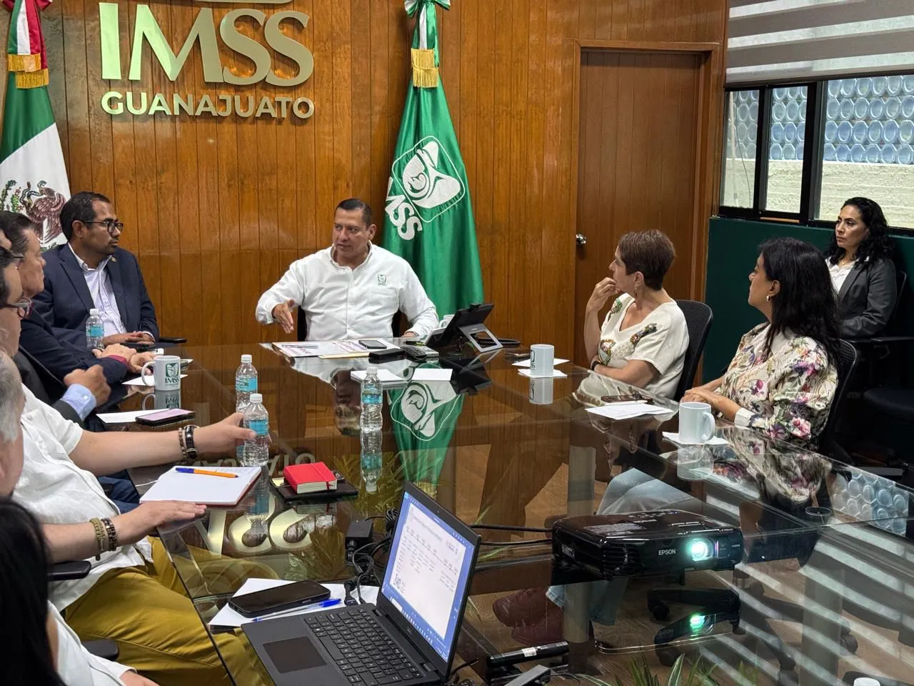 57bdd1d6-b792-4b5c-84d1-9273b7cd2c06