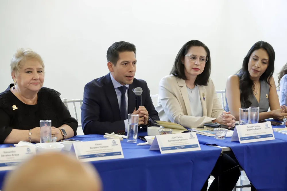 VOLUNTARIADO DIF ESTATAL Y AMEXME (3)