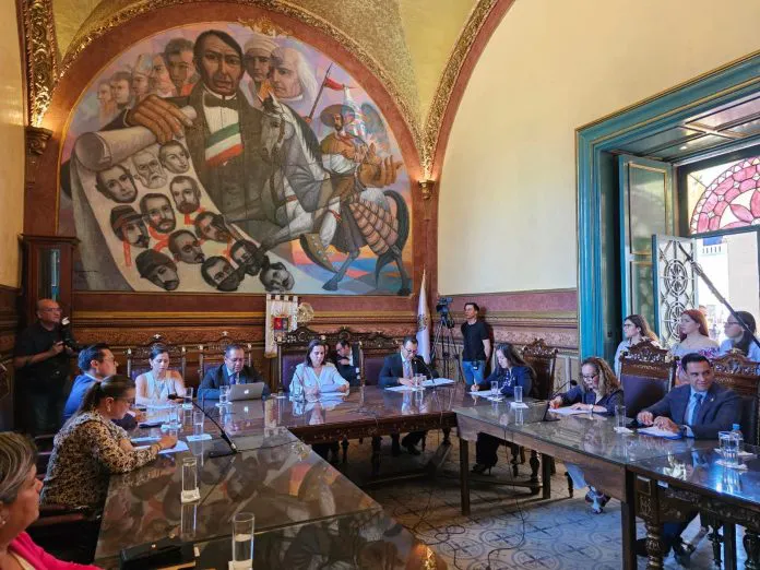 ff32b48c-7da1-4179-a744-81e2164cbdac-696x522