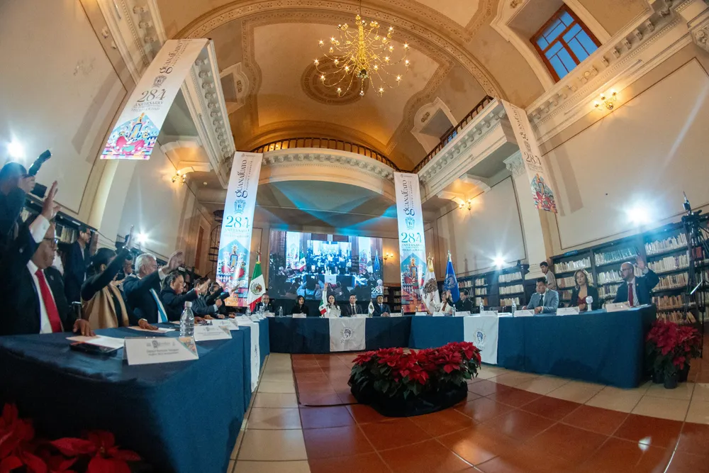 WhatsApp Image 2025-12-08 at 22.18.48