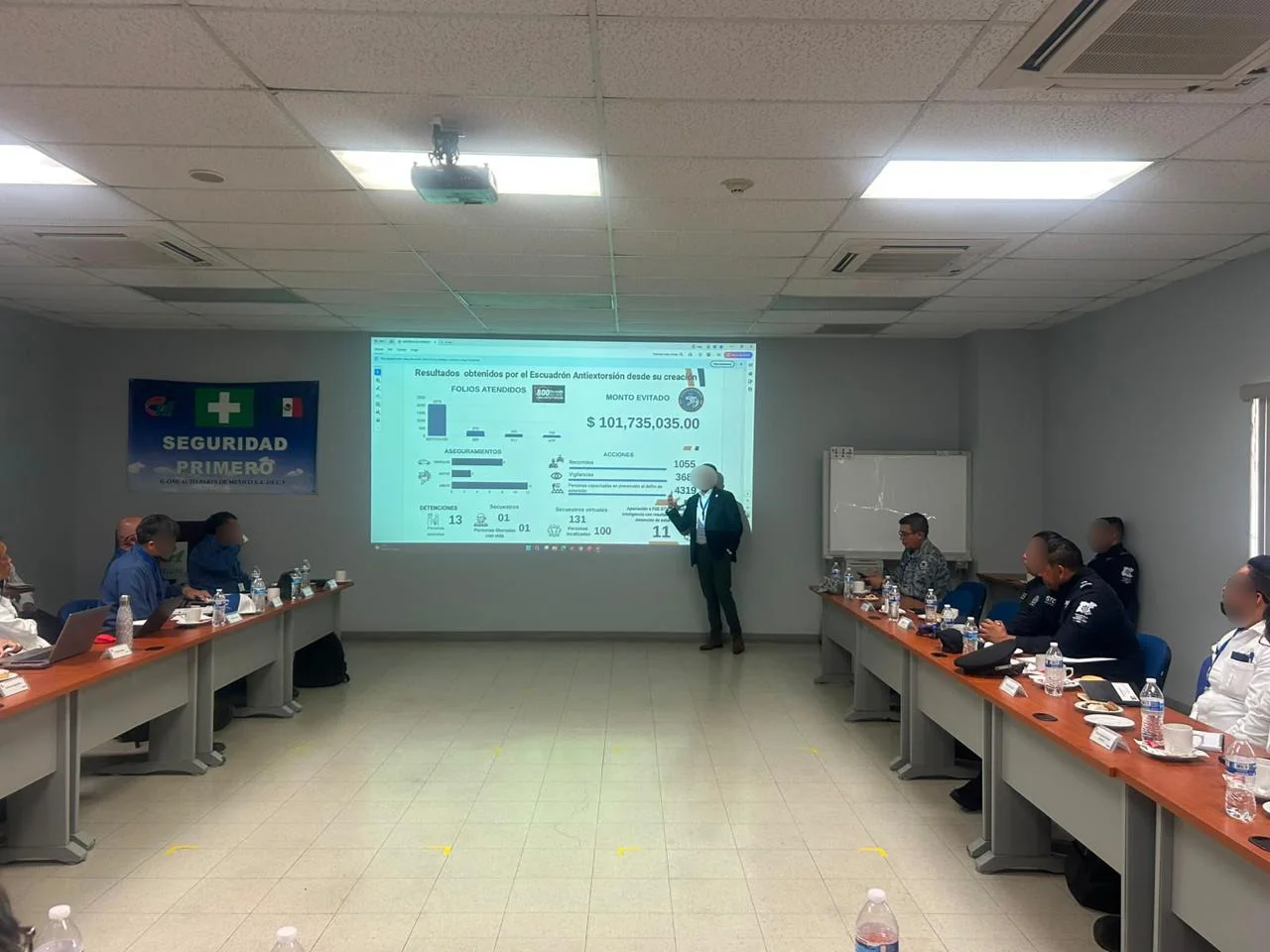 Escuadrón-Antiextorsión-fortalece-prevención-con-empresas-del-sector-productivo-de-Guanajuato-4