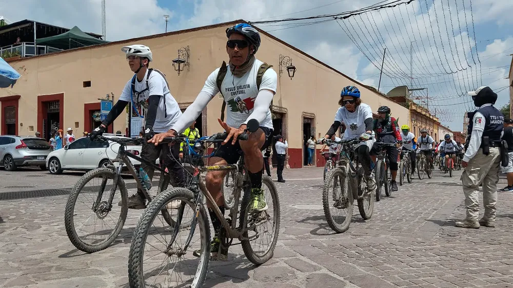 WhatsApp Image 2025-09-08 at 12.30.41 PM (4)