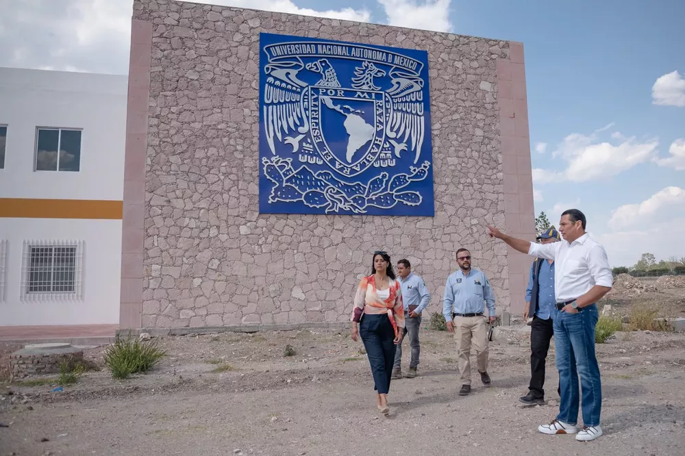 66d2af_5409b330e0594c28856e717616849967~mv2